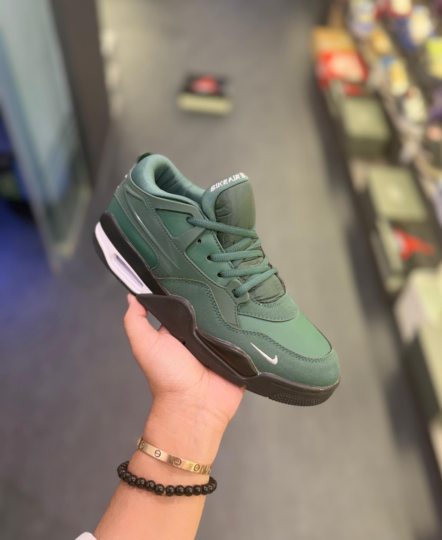 💚 Nike Green Air Max Inspired Sneakers – Bold & Sporty Look