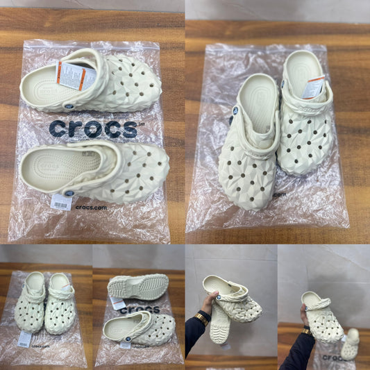 ๐งOrgenal;  Crocs Echo Clog โStucco/Blackโ โ Where Comfort Meets Bold Design ๐ง