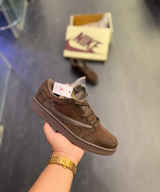 Nike Air Jordan 1 Low OG - Brown Suede Edition
