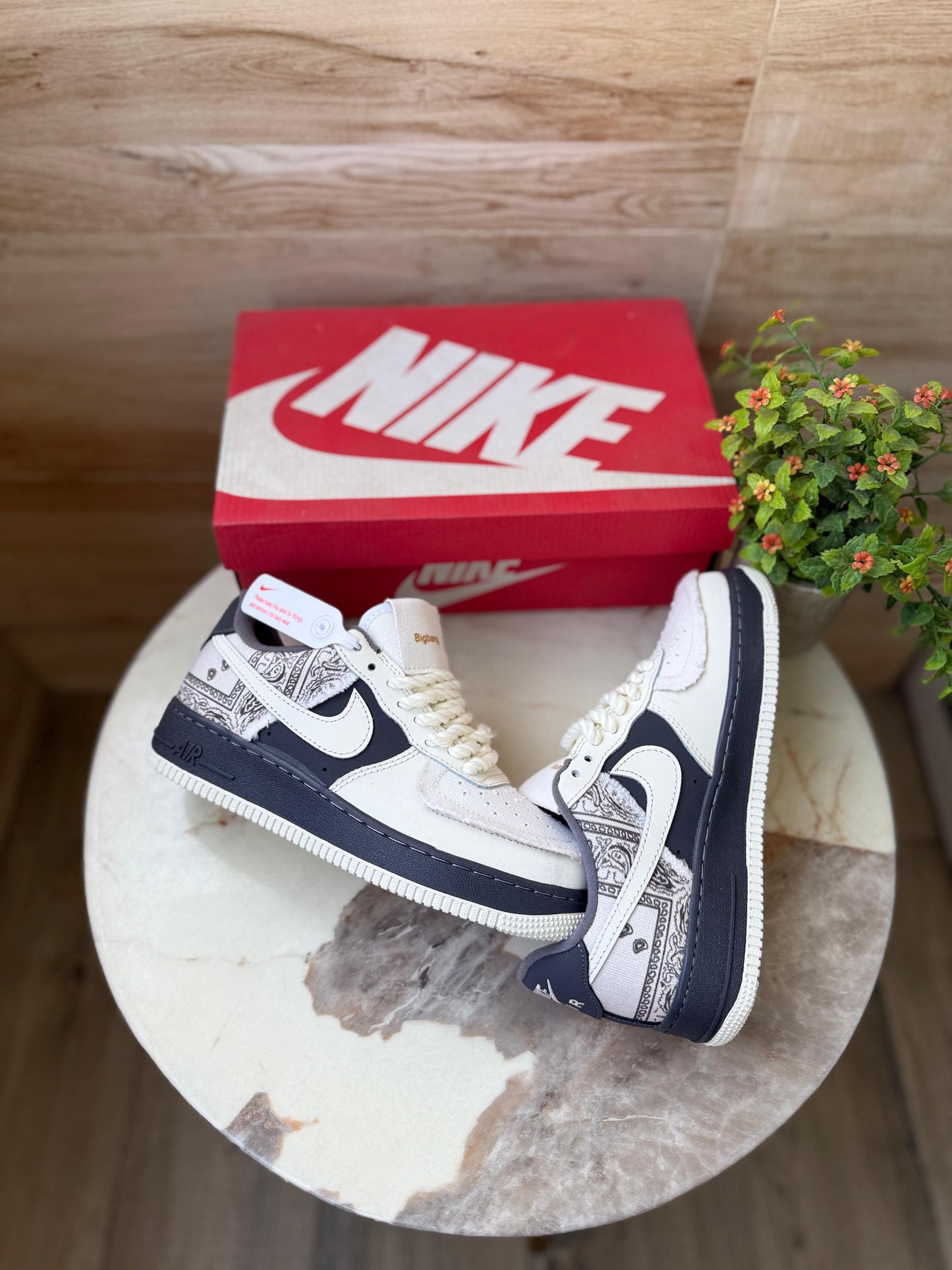 Nike Air Force 1 Low Premium - Grey & White Paisley Edition