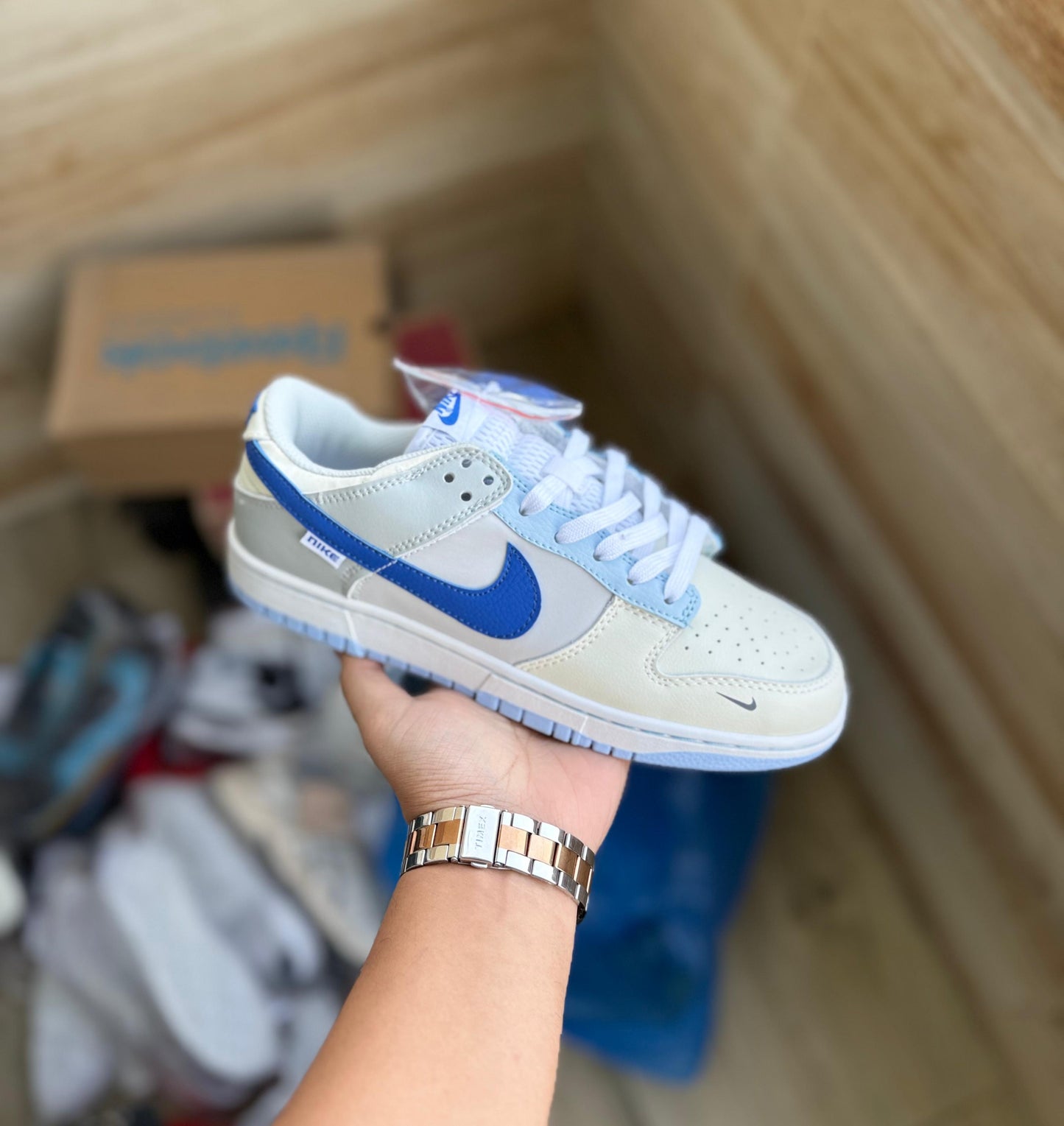 Nike SB Dunk Low β White & Blue Skateboarding Sneakers