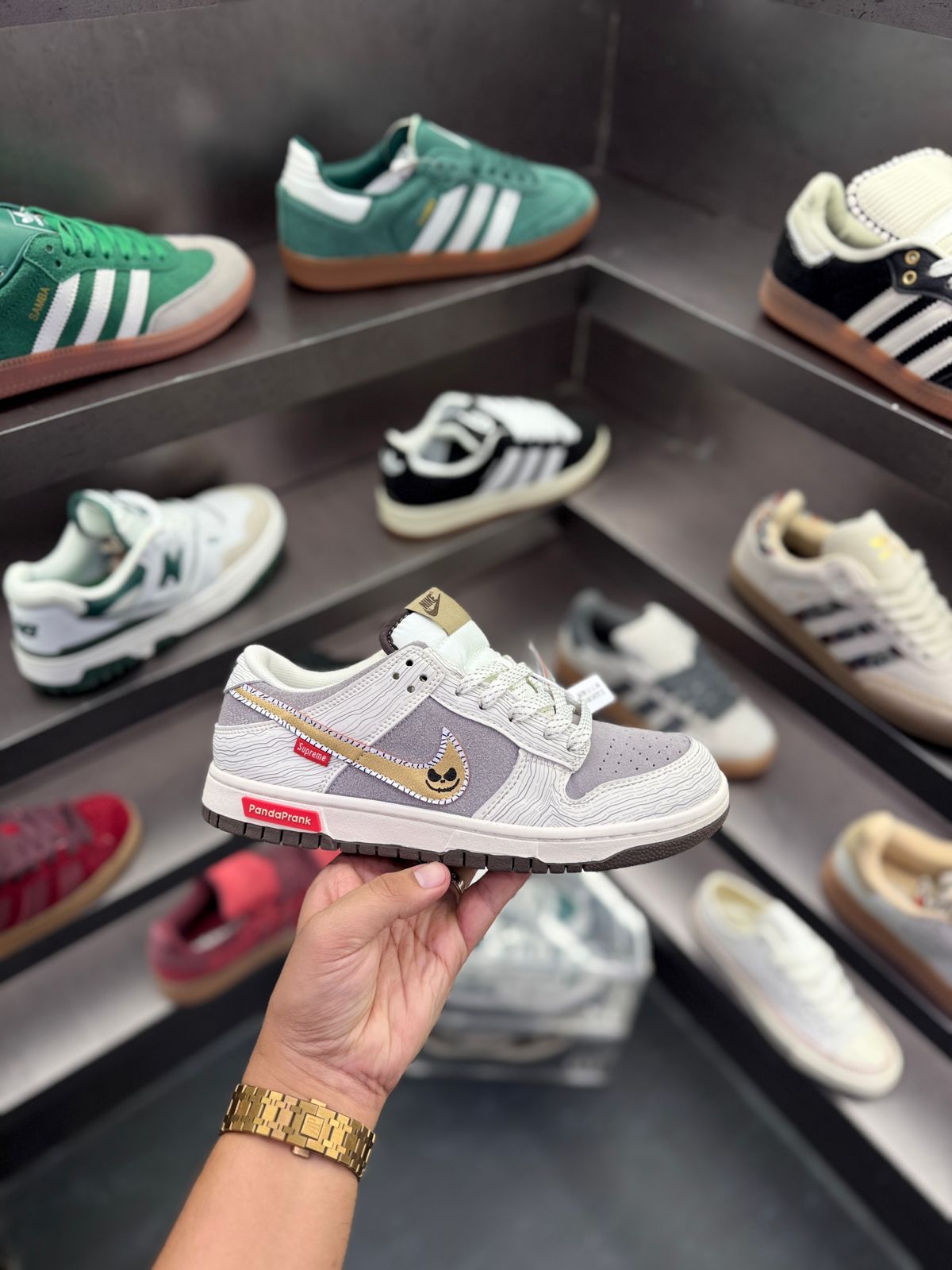 Nike SB Dunk Low x Cactus Jack "Travis Scott Edition" – Premium Streetwear Look